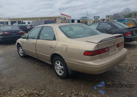 1999 Toyota Camry Le from USA, damaged, VIN 4T1BG22K0XU524973